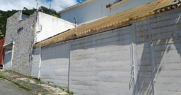 House for sale Alta Florida. MG 300. - Av Florida Este La Florida, 1030 CCS - 6 beds house for sale