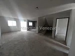 house (Duplex) for sale in Sector Independencia, Falcon thumbnail 1