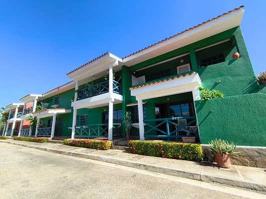 apartment, for sale, In Residencia Colinas de La Caranta, Via Punta Ballena, Nueva Esparta, Isla de Margarita, 90 MT2, 2 bedrooms and 2 bathrooms - Inmuebles Margarita - 2 MIL - Image 2
