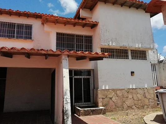 house Urb. Colinas Del Turbio Este de Barquisimeto Wilfredo Medina DJ