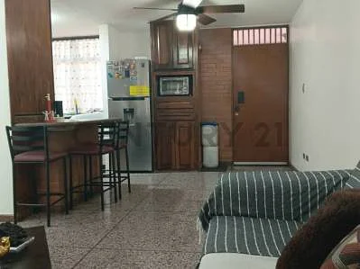 Bright kitchen with island