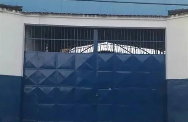 For Sale Shed in Bello Monte - bello monte galpon, 2003 Valencia - Commercial premises for sale