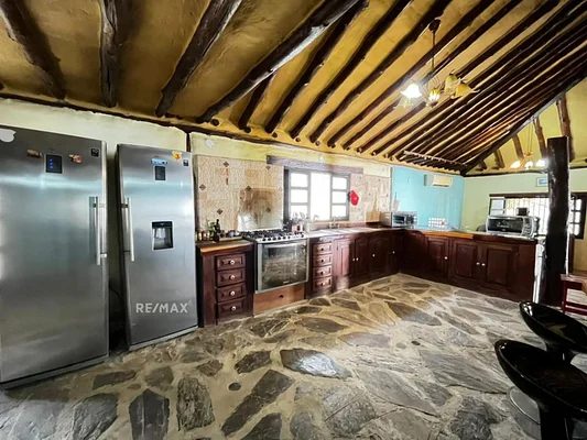 house, for sale, La Asunción, Sector Camoruco, Nueva Esparta, Isla de Margarita, 560 mt2, 5 bedrooms and 6 bathrooms - Inmuebles Margarita - 2 MIL - Image 3