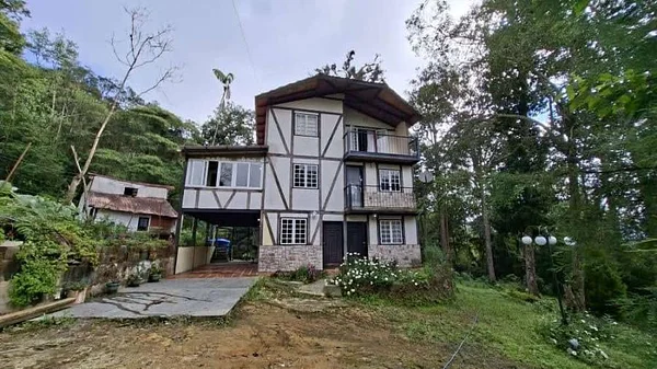 Real Estate Inv. Degemajo* *? Offers for sale spectacular property in Colonia Tovar ? A c