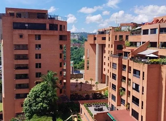 Elegant Duplex Townhouse for sale in Los Samanes, Baruta, Caracas - Calle Quince, Urb. Los Samanes Residencias Riberavila, 1080 CCS - 3 beds apartment for sale