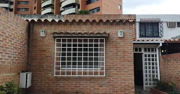 Beautiful and comfortable house in Los Dos Caminos - Avenida Sucre Los Dos Caminos 9, 1071 CCS - 4 beds house for sale