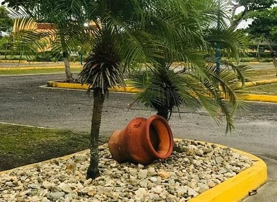 RmR - Apartment for Sale in Higuerote - Av. Aeropuerto, Higuerote 1231 - Conjunto Residenci, 1231 Higuerote - 1 bed apartment for sale