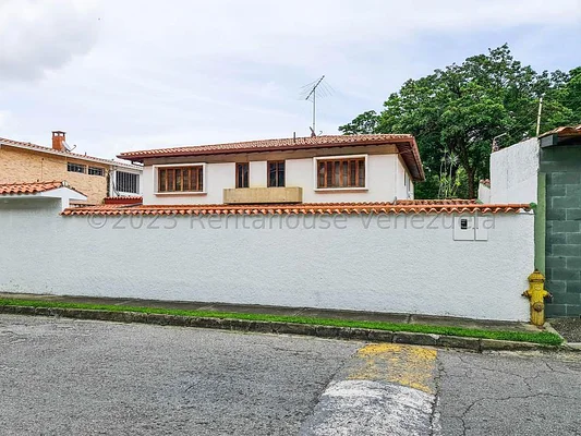 house (Multi-Level) for sale in El Marques, Distrito Metropolitano
