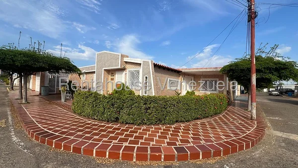 house (1 Level) for sale in Santa Fe, Zulia