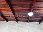 Annex (1 Level) for rent in Prados del Este, Distrito Metropolitano thumbnail 3