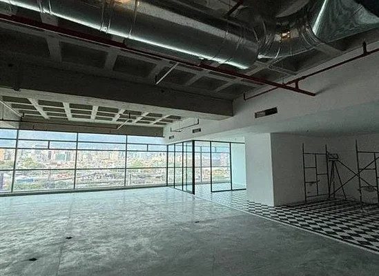 OFFICE (IN GRAY WORK) URB. LAS MERCEDES, CARACAS. - París con La Trinidad TORRE LUXOR, 1060 CCS - Commercial premises for sale