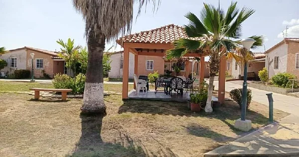 House for Sale Urbanization Las Marites Av. Juan Bautista Arismendi - Las Marites 1, 6301 Porlamar - 2 beds house for sale