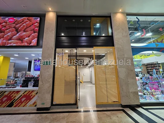 Commercial (commercial space) for rent in Cerro Verde, Distrito Metropolitano