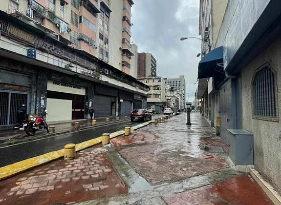 Commercial premises for sale Av Urdaneta one block away - Esquina Maturin, interseccion de las calles uno y Ed Diego de Lozada, 1060 Caracas - Commercial premises for sale
