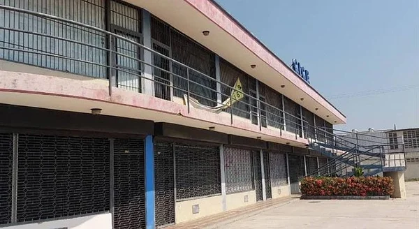 Commercial space for sale / Industrial area of Santa Cruz - av 2 con transversal 2 zona industrial de santa, 2123 Aragua - 34 beds commercial premises for sale