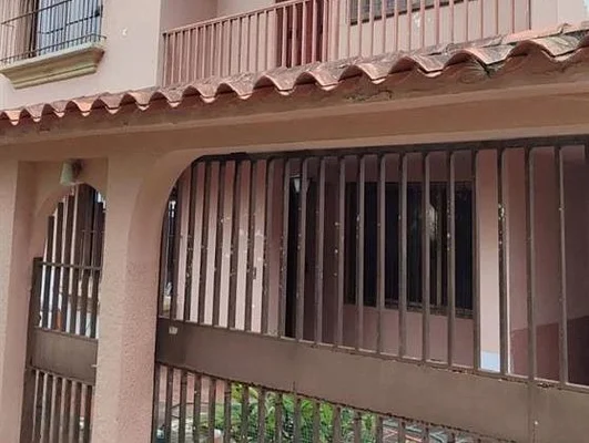 Home sale - PRINCIPAL SIN NUMERO, 1201 Miranda - 3 beds house for sale