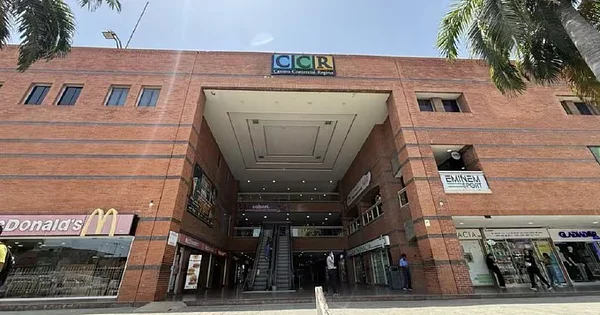Commercial space for sale in the Regina Shopping Centre - Av Municipal Centro Comercial Regina, 6023 Puerto La Cruz - Commercial premises for sale