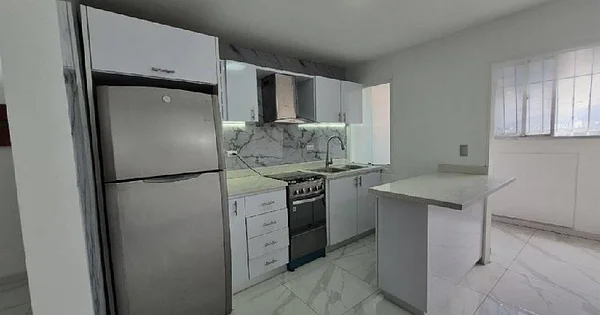 Apartment ready to move in, in Urb. Las Clavelinas, Macaracuay. - Avenida Principal Macaracuay Las Clavelinas, 1071 Caracas - 2 beds apartment for sale