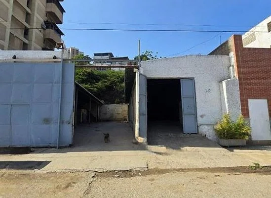 Commercial property in Catia La Mar R7 - Catia La Mar Sector Mamo Catia La Mar, 1162 Catia La Mar - Commercial premises for sale