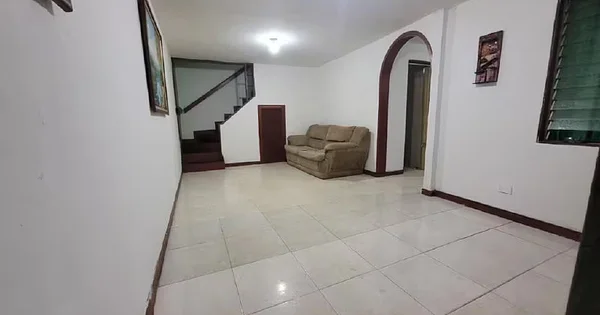 House for sale, 2 levels - Calle el trapiche Casa 703, 1221 Guatire - 3 beds house for sale