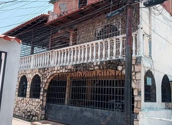 SALE OF COMMERCIAL HOUSE - portugal 1 vereda2, 6001 Barcelona - 19 beds house for sale