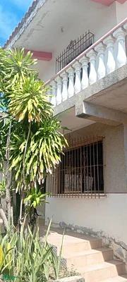 Spacious house very well located on La Auyama Avenue, Los Robles sector - principal CASA, 6316 Maneiro Municipality - 4 beds house for sale