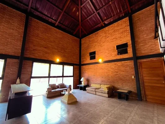 Master bathroom soaking tub