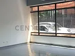 Lease of office in Zona Industrial La Urbina, Sucre, Caracas, Miranda thumbnail 3