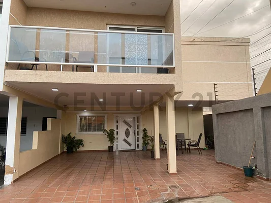 Sale of townhouse in San Francisco, San Francisco, EL Silencio, Zulia