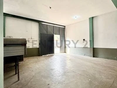 Open kitchen with island