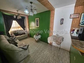house For Sale in Coro MLS #26-12098 OP - Image 3