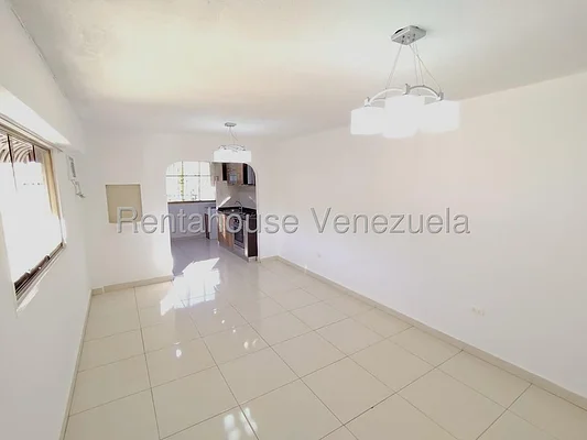 apartment (1 Level) for sale in Caricuao, Distrito Metropolitano
