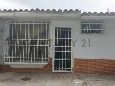 Sale of house in El Samán, Sucre, Cagua, Aragua - Image 2
