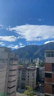 Apartment in URB. CHUAO with a view of the Avila - Urb. Chuao, Av Norte Edif. T, 1060 Caracas - 2 beds apartment for sale