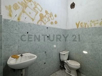 commercial space for rent in Centro Puerto La Cruz, Juan Antonio Sotillo, Puerto La Cruz, Anzoategui - Image 13