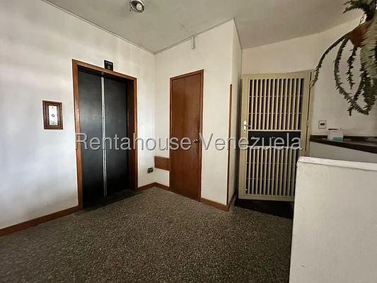 apartment (Duplex) for sale in Los Caobos, Distrito Metropolitano - Image 7