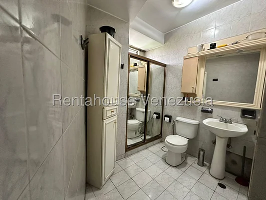 apartment (Duplex) for sale in Los Caobos, Distrito Metropolitano - Image 16