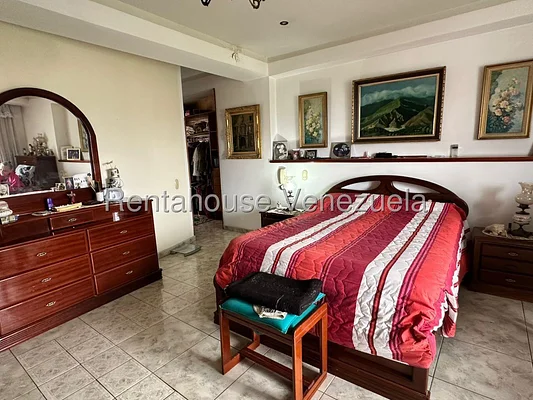 apartment (Duplex) for sale in Los Caobos, Distrito Metropolitano - Image 11