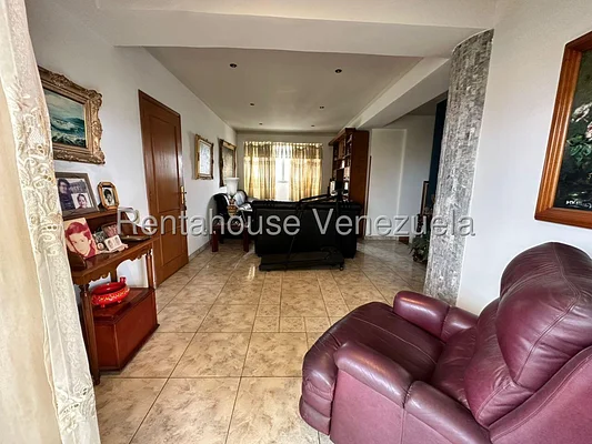 apartment (Duplex) for sale in Los Caobos, Distrito Metropolitano - Image 10