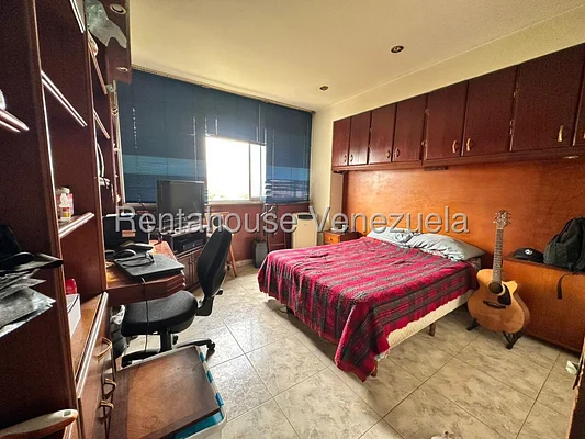 apartment (Duplex) for sale in Los Caobos, Distrito Metropolitano - Image 13