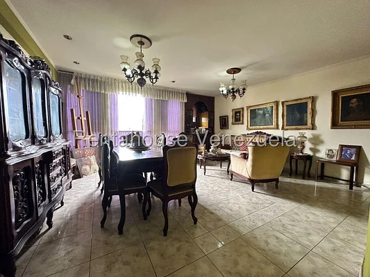 apartment (Duplex) for sale in Los Caobos, Distrito Metropolitano - Image 8