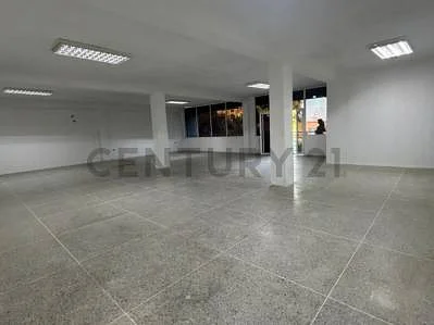 Commercial space for rent in San Francisco, El Bajo, Zulia - Image 4