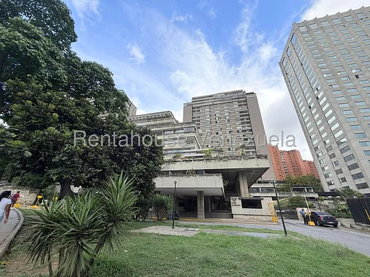 apartment (1 Level) for rent in Prado Humboldt, Distrito Metropolitano