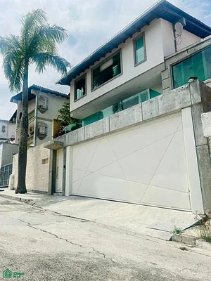 HOUSE for sale in the Urbanization CERRO VERDE - Central Mi Gordita, 1083 CCS - 5 beds house for sale