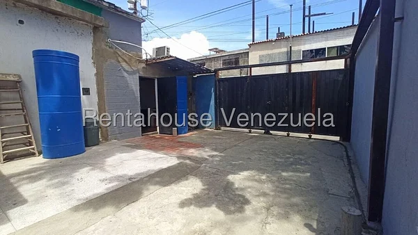Annex (1 Level) for rent in Centro, Lara