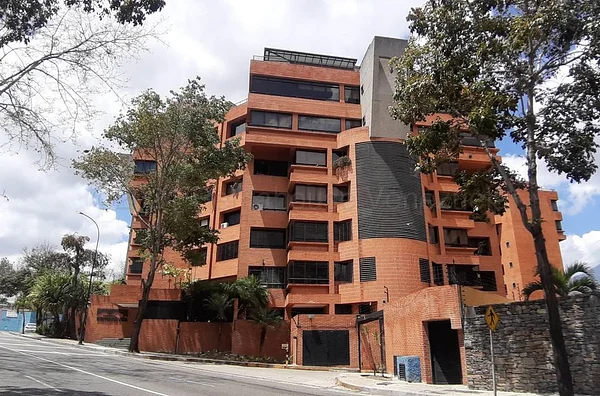 apartment (Duplex) for rent in Los Samanes, Distrito Metropolitano