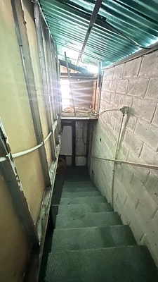 Shower and toilet area