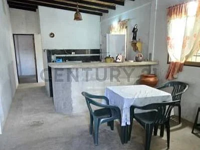 Bright kitchen with island