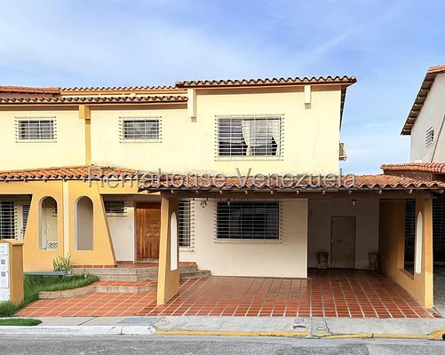 house (Duplex) for sale in Los Rastrojos, Lara