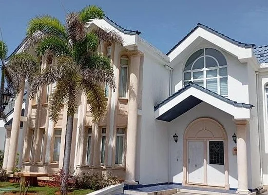 For sale Luxury Townhouse in Gated Complex - Avenida Francisco Esteban Gomez Conjunto Residencial Roya, 6301 Porlamar - 4 beds apartment for sale